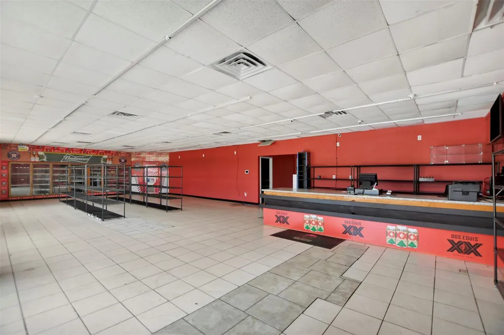 9240 State Highway 75 S New Waverly, TX 77358