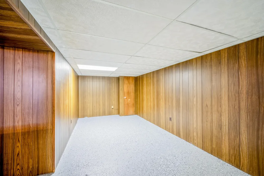14557 Michigan Boulevard Allen Park, MI 48101