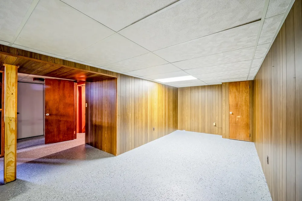 14557 Michigan Boulevard Allen Park, MI 48101
