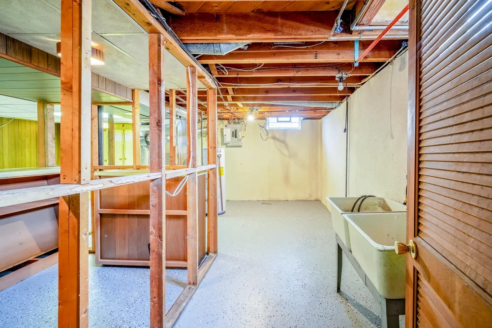 14557 Michigan Boulevard Allen Park, MI 48101