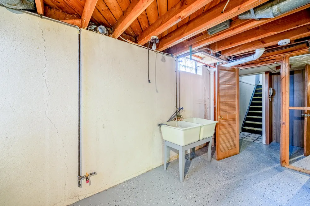 14557 Michigan Boulevard Allen Park, MI 48101