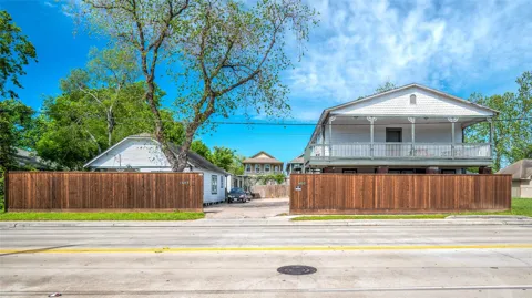 1603 Airline Drive
