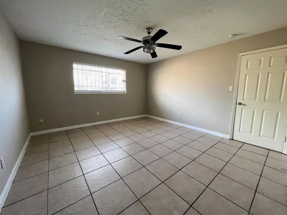 6736 W Fuqua Drive Missouri City, TX 77489