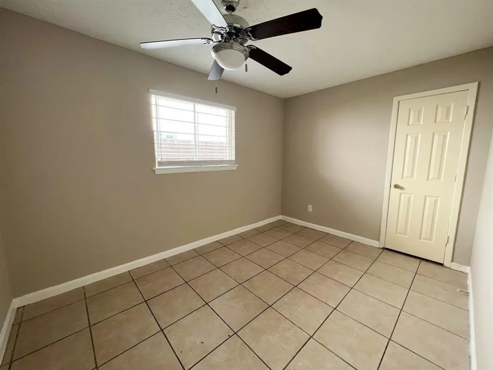 6736 W Fuqua Drive Missouri City, TX 77489