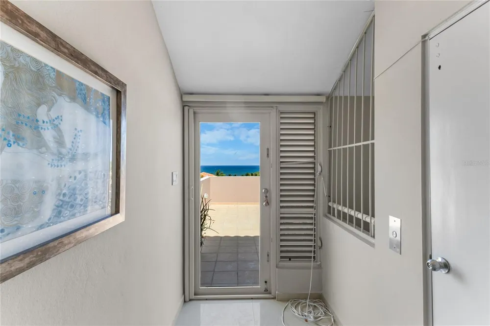 1 SHELL CASTLE CLUB CLUB Humacao, PR 00791