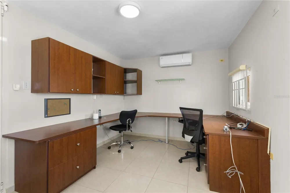 1 SHELL CASTLE CLUB CLUB Humacao, PR 00791