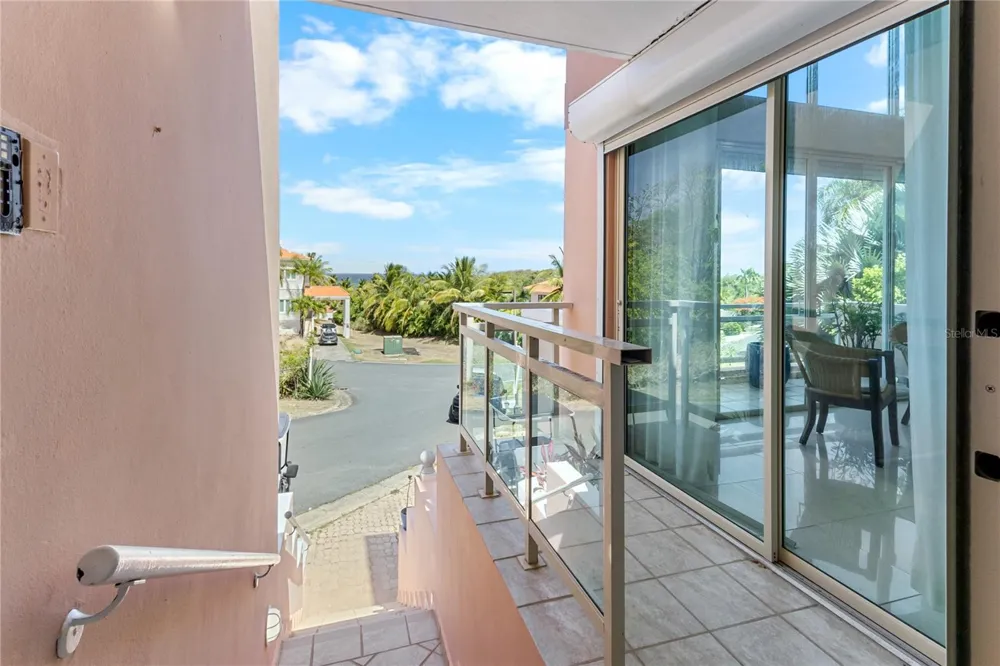 1 SHELL CASTLE CLUB CLUB Humacao, PR 00791