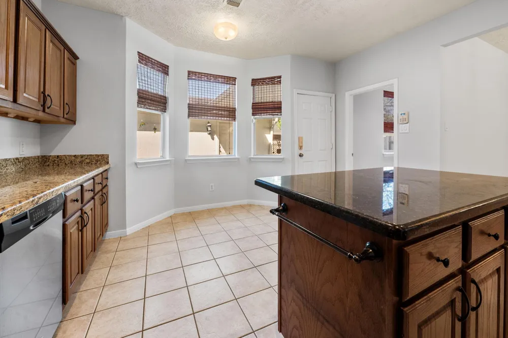 607 Travis Street #5 Webster, TX 77598