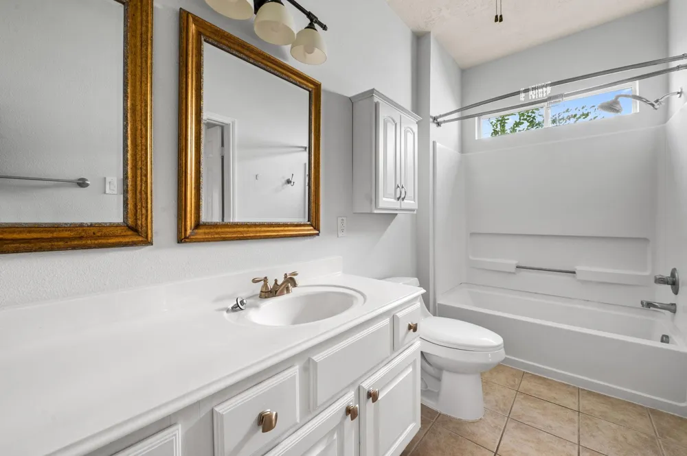 607 Travis Street #5 Webster, TX 77598