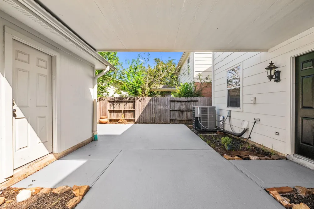 607 Travis Street #5 Webster, TX 77598