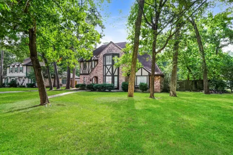 24106 Creekview Drive