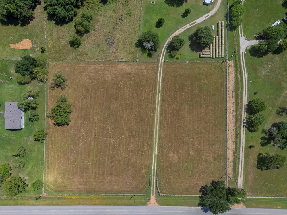 15610 Penick Rd Waller, TX 77484