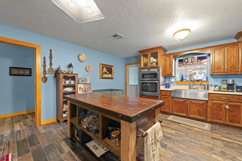15610 Penick Rd Waller, TX 77484