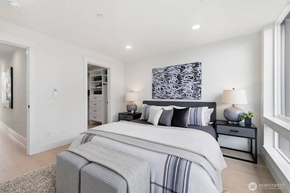 2017 Minor Avenue E Seattle, WA 98102