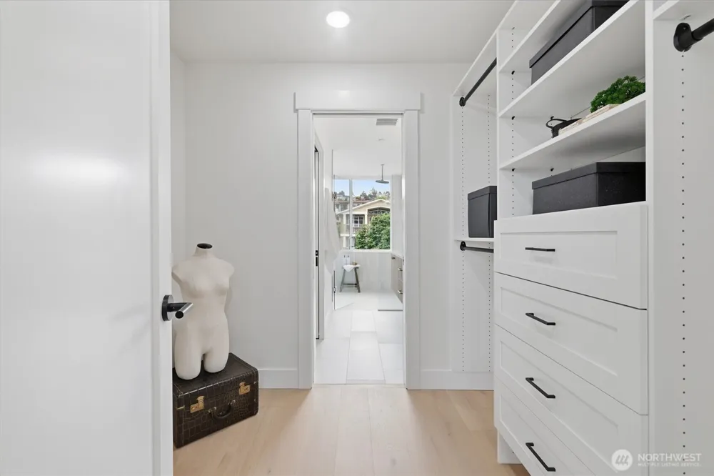 2017 Minor Avenue E Seattle, WA 98102