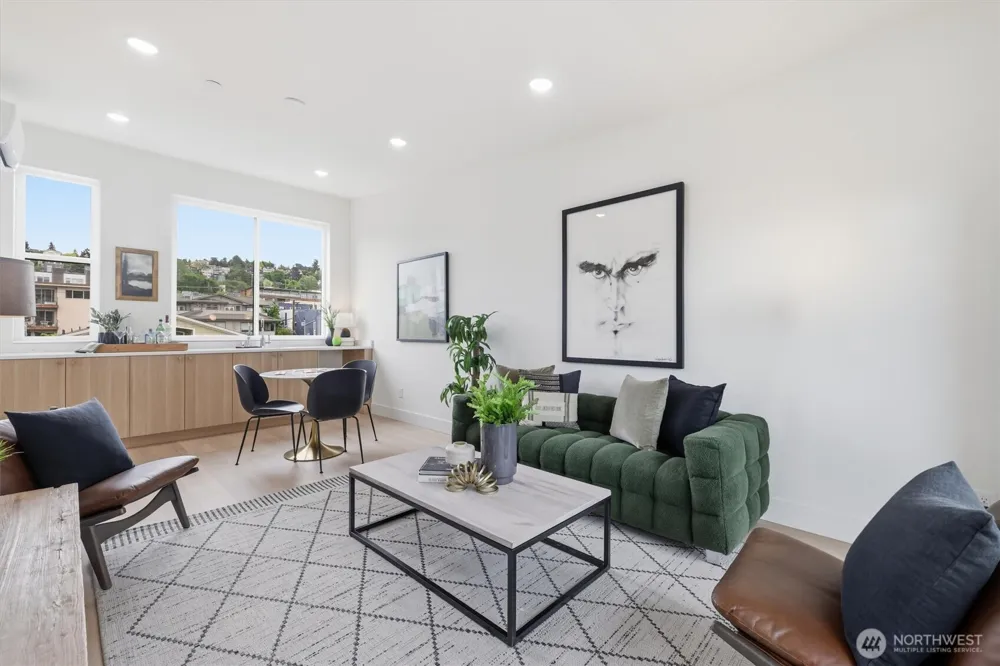 2017 Minor Avenue E Seattle, WA 98102