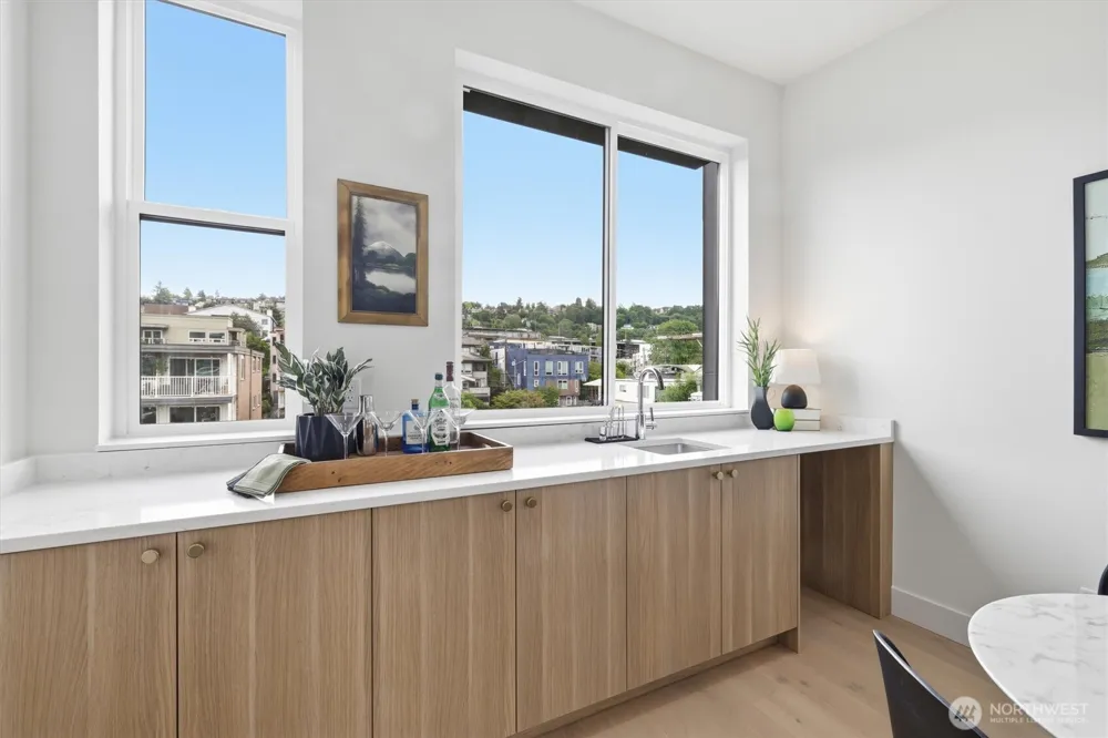 2017 Minor Avenue E Seattle, WA 98102