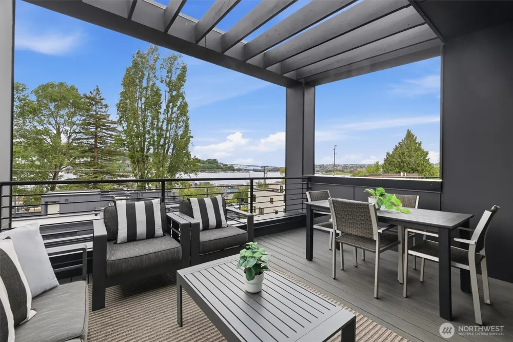2017 Minor Avenue E Seattle, WA 98102