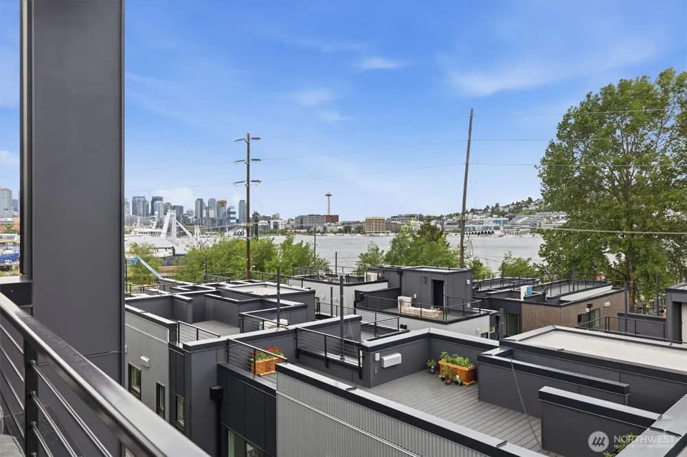 2017 Minor Avenue E Seattle, WA 98102