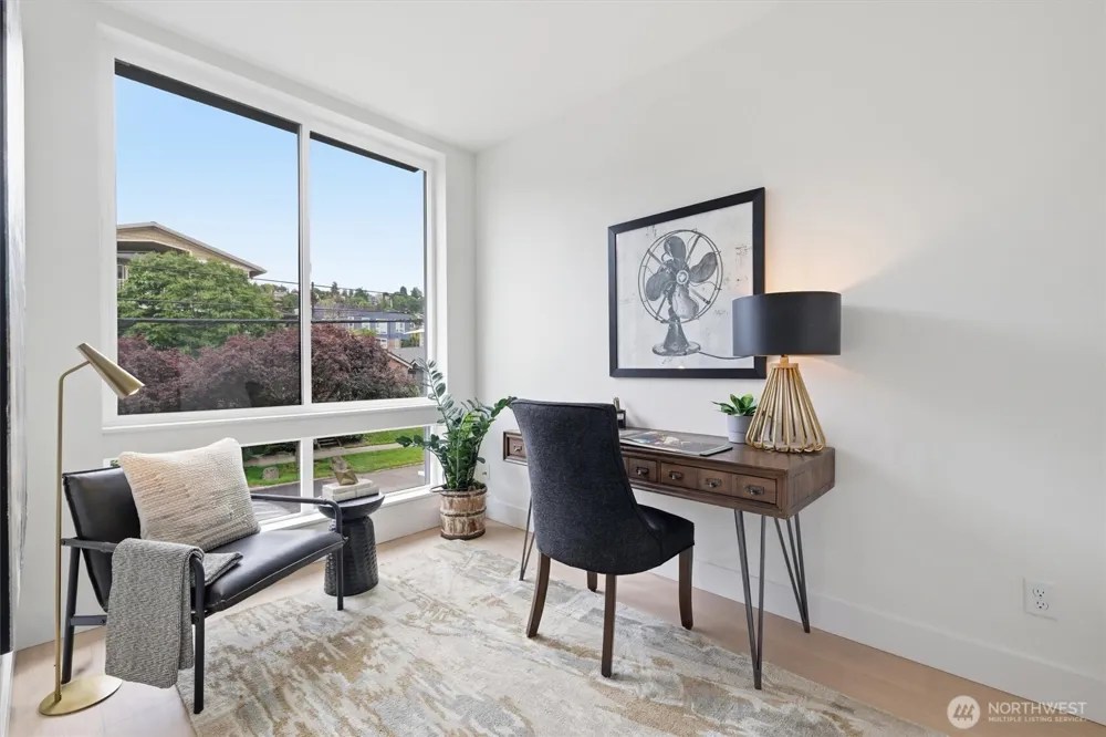 2017 Minor Avenue E Seattle, WA 98102