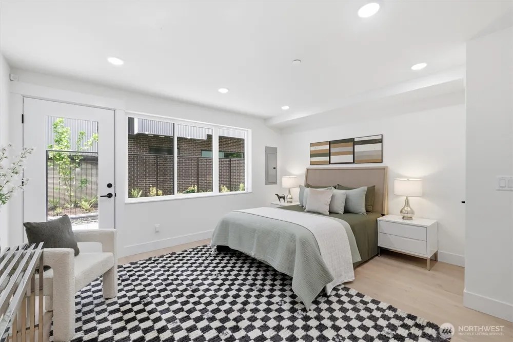 2017 Minor Avenue E Seattle, WA 98102