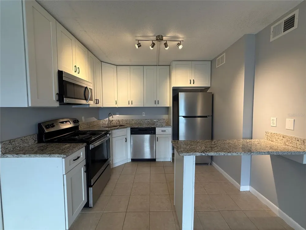 927 S PINE RIDGE CIRCLE #G2 Sanford, FL 32773