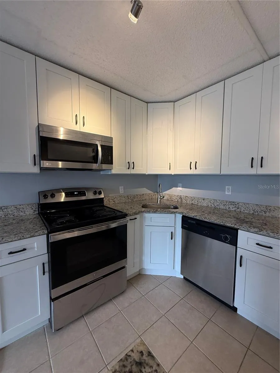 927 S PINE RIDGE CIRCLE #G2 Sanford, FL 32773