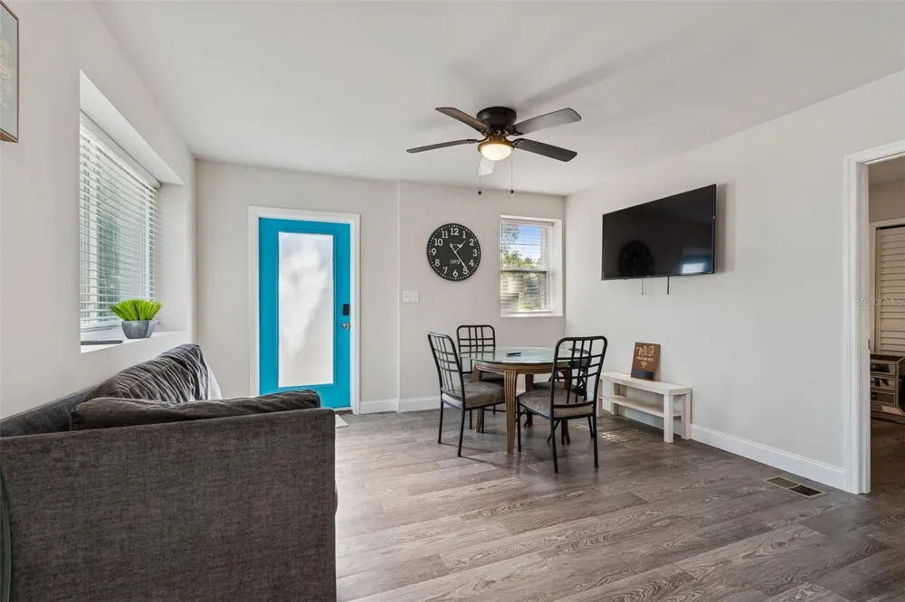 1006 E 26TH AVENUE Tampa, FL 33605