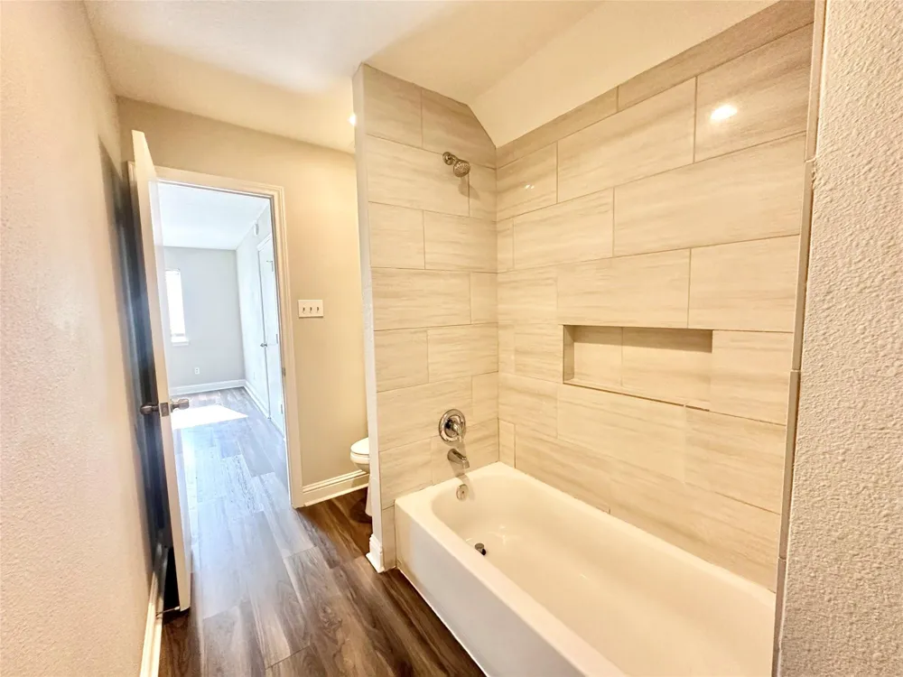 2523 Castle Place Stafford, TX 77477