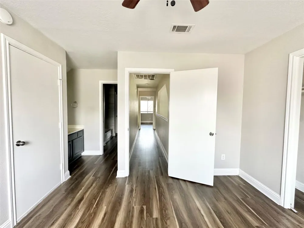 2523 Castle Place Stafford, TX 77477