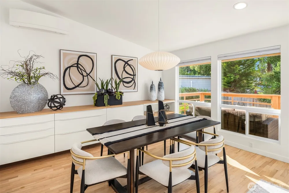 12536 SE 15th Street Bellevue, WA 98005