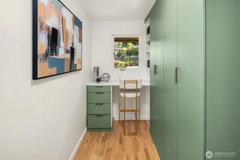 12536 SE 15th Street Bellevue, WA 98005