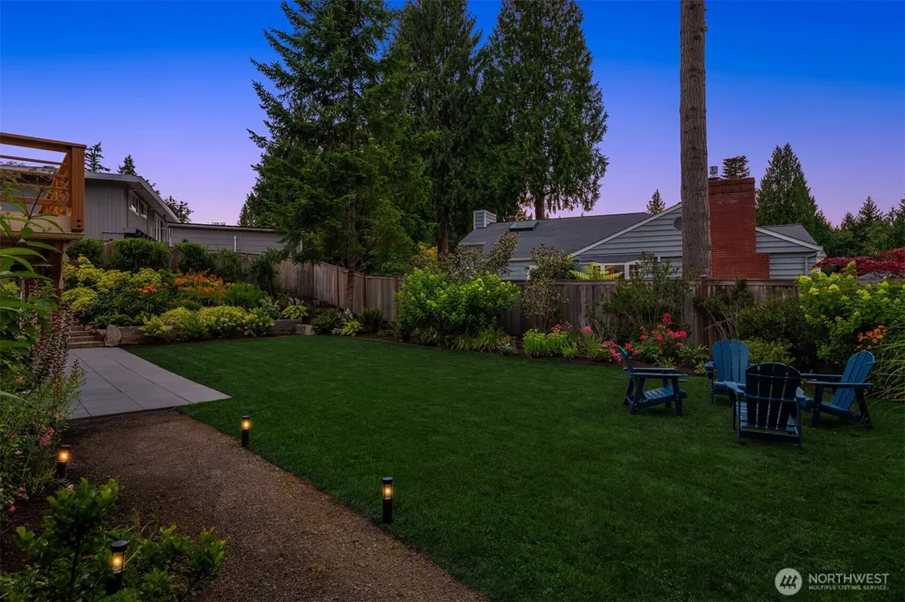 12536 SE 15th Street Bellevue, WA 98005