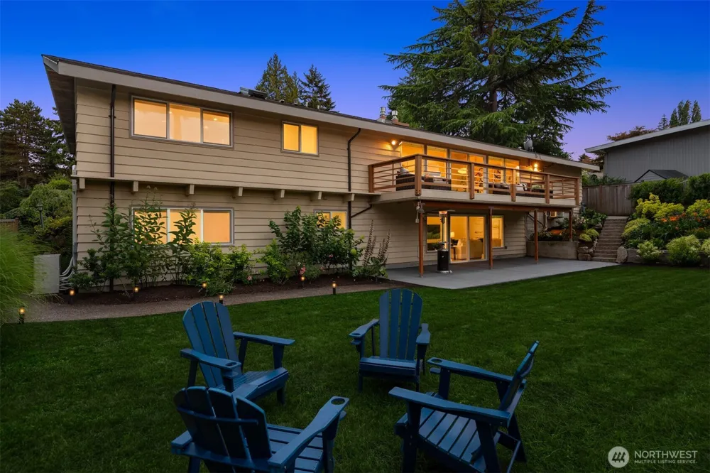 12536 SE 15th Street Bellevue, WA 98005