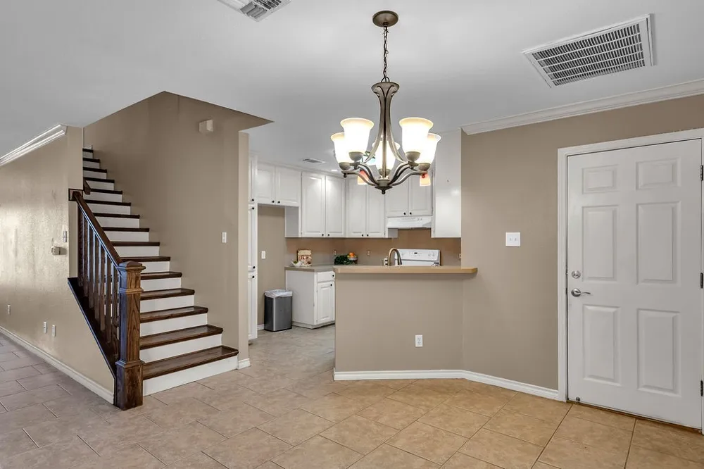 4022 Wood River #5B Corpus Christi, TX 78410