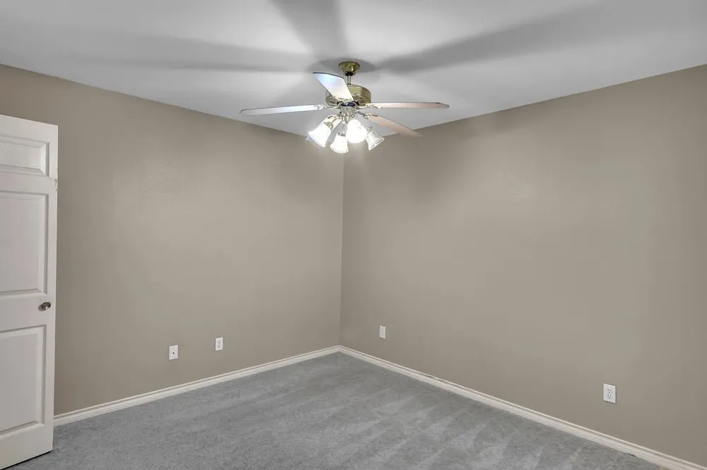 4022 Wood River #5B Corpus Christi, TX 78410