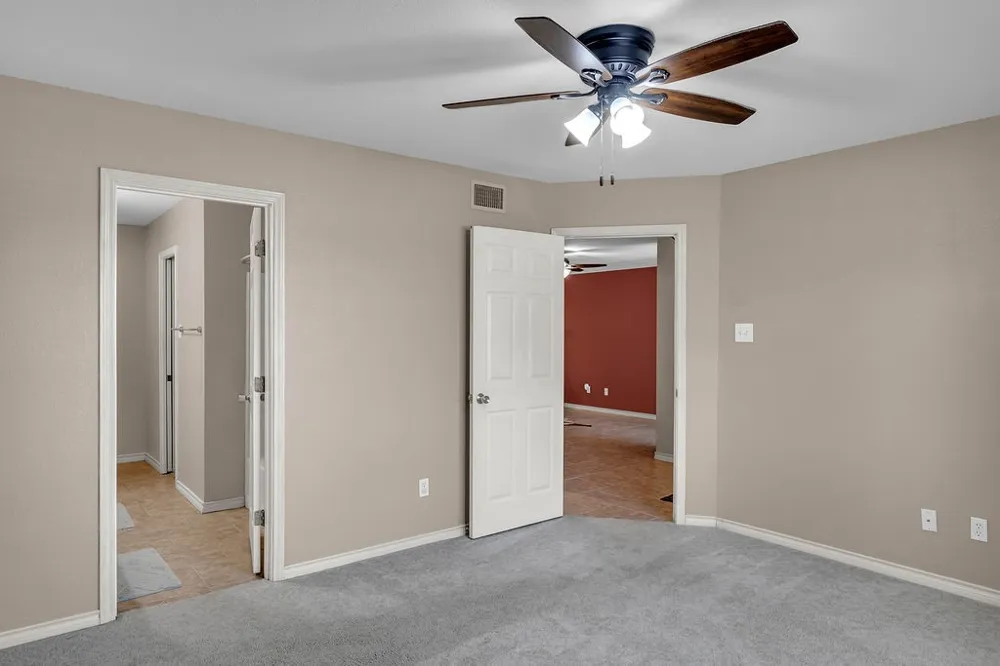 4022 Wood River #5B Corpus Christi, TX 78410