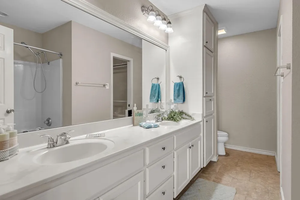 4022 Wood River #5B Corpus Christi, TX 78410