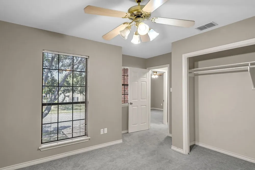 4022 Wood River #5B Corpus Christi, TX 78410