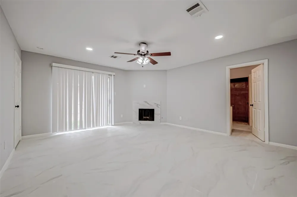 4506 Mimosa Drive Bellaire, TX 77401