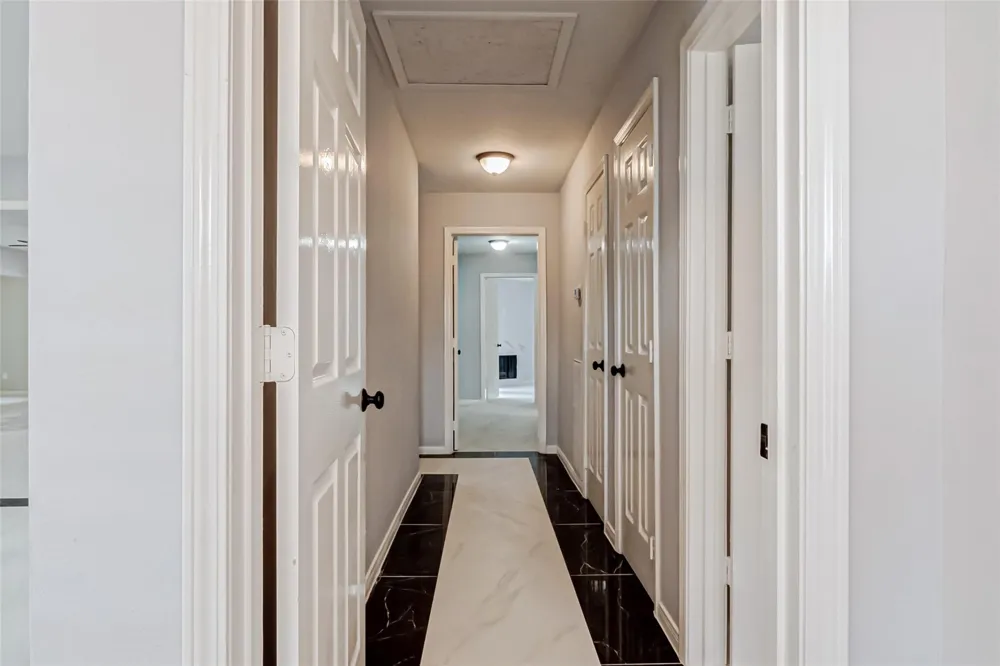 4506 Mimosa Drive Bellaire, TX 77401
