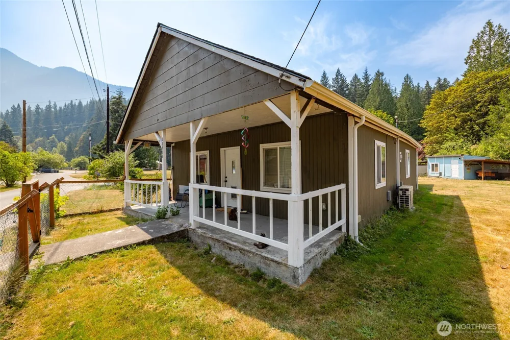 26706 469th Avenue NE Darrington, WA 98241