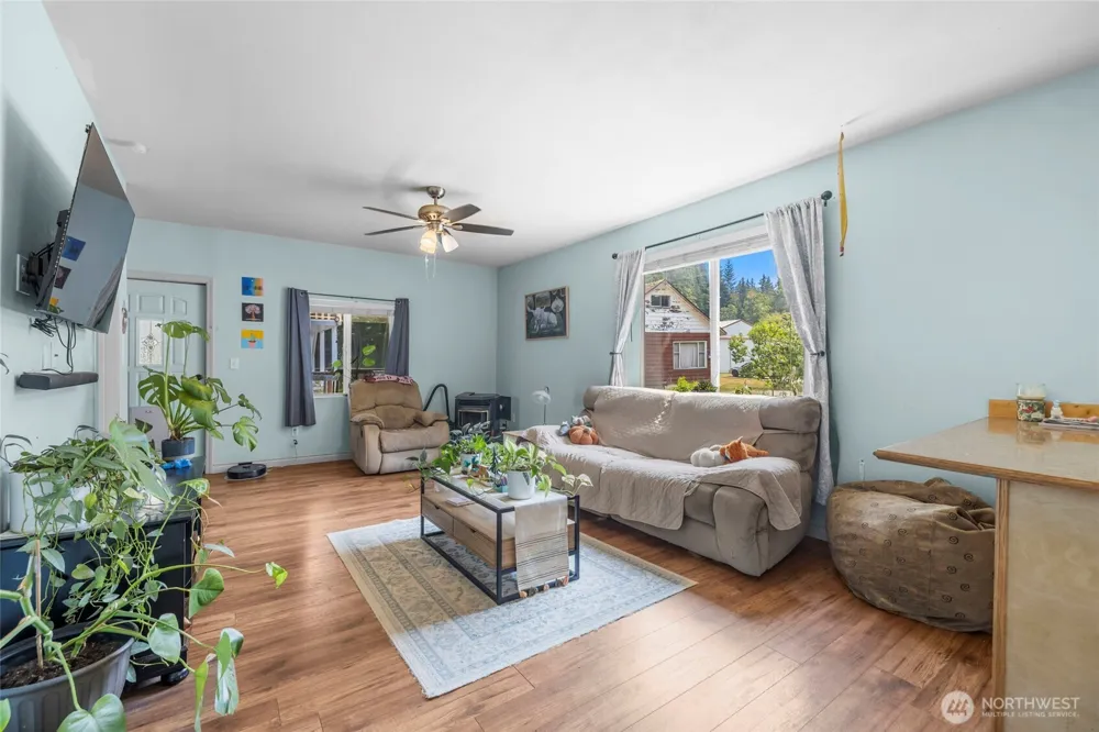 26706 469th Avenue NE Darrington, WA 98241