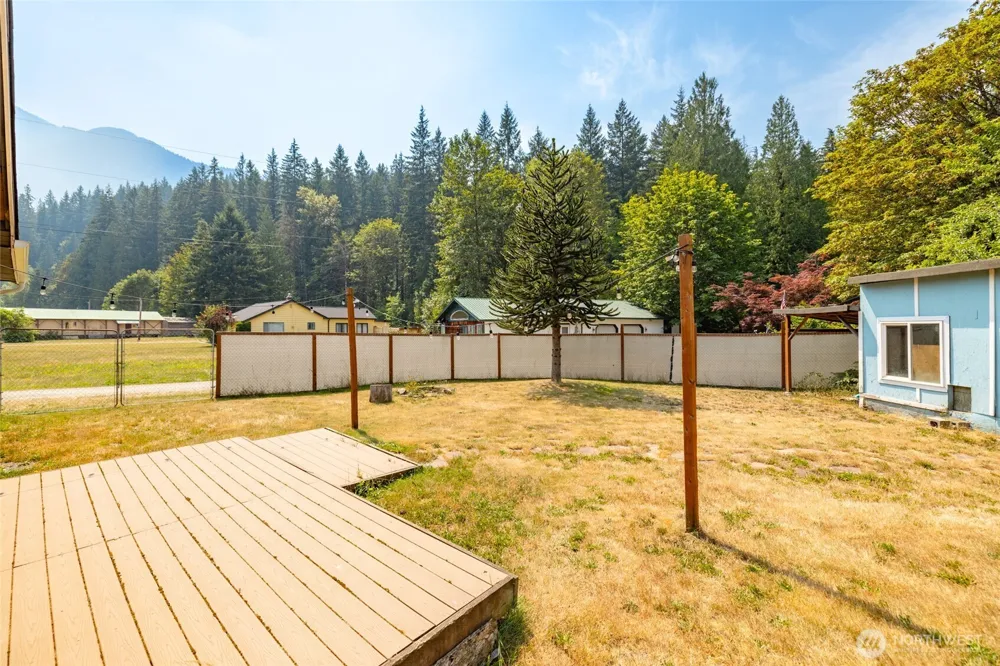 26706 469th Avenue NE Darrington, WA 98241