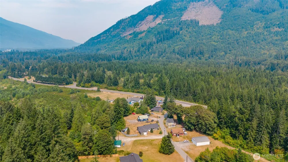 26706 469th Avenue NE Darrington, WA 98241