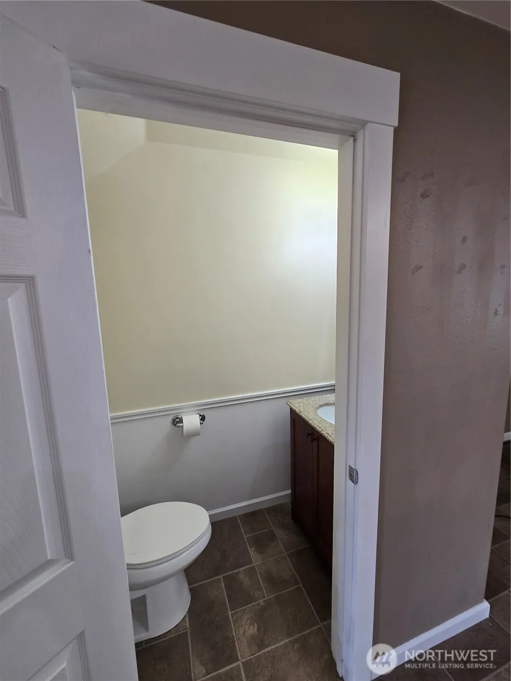 1402 Juniper Street Oroville, WA 98844