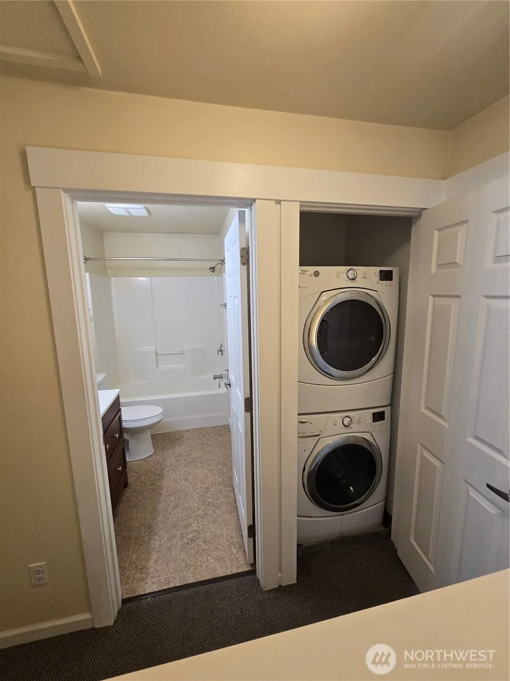 1402 Juniper Street Oroville, WA 98844
