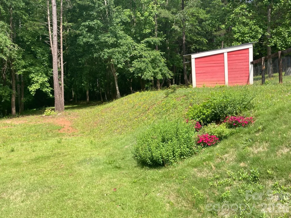 1095 E Prince Road Landrum, SC 29356