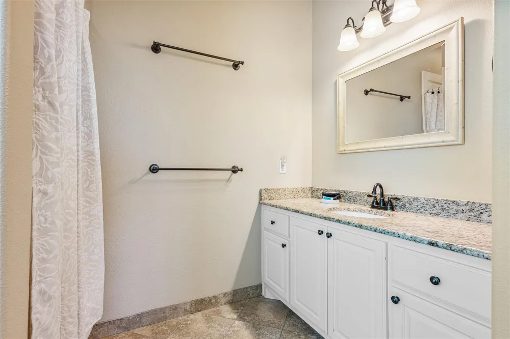 972 S Redfish Crystal Beach, TX 77650