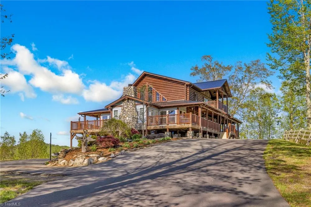 5939 Big Laurel Road Creston, NC 28615